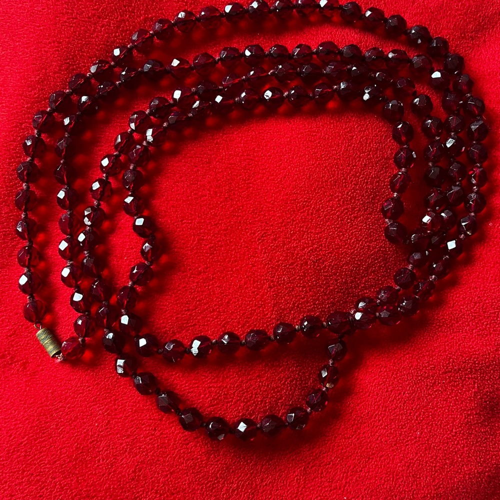 Antique Elegant Cristal Red Beaded Necklace, 59”